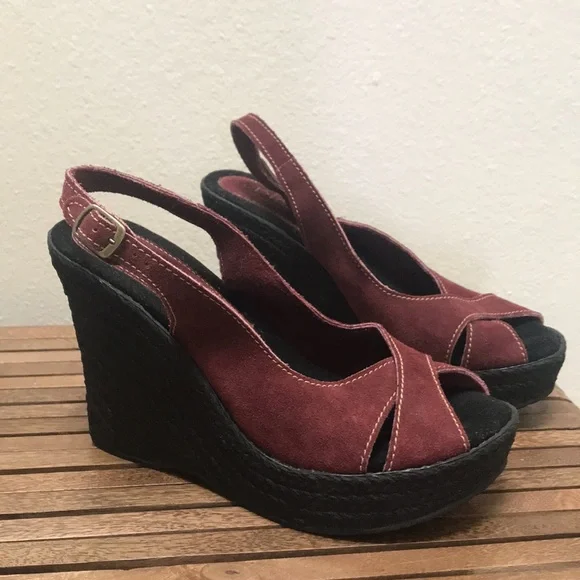 Womens Size 9 Sbicca Priscilla Suede Wedge Sandals - Picture 8 of 9